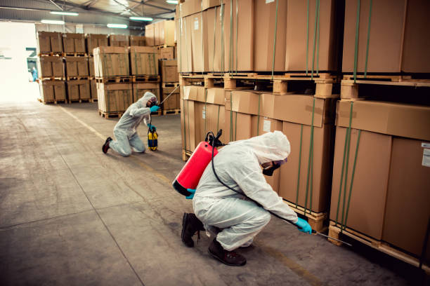 Best Commercial Pest Control Services  in Fowlerville, MI